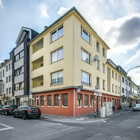 Here Nd Apartment *