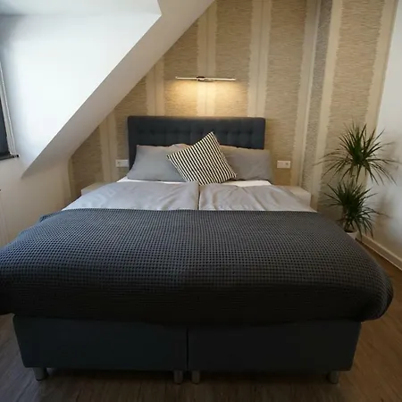 Here Nd Apartment *